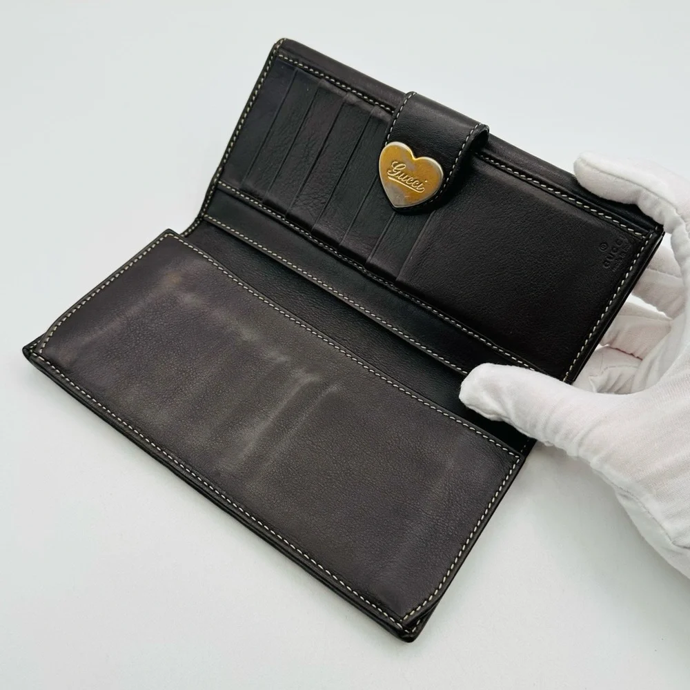 Gucci Long Heart Monogram Wallet - Picture 7 of 12